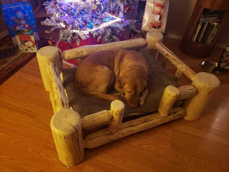 Canadian Log Furniture pet Log Dog Bed